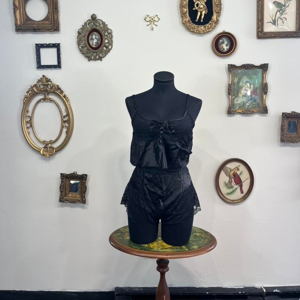 Vintage Escanté Black Satin Lace  Set – Size Small